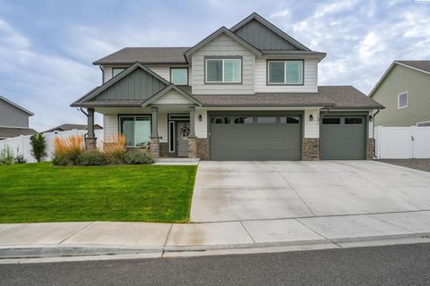 Photo of 6006 Nauvoo Lane, Pasco, WA 99301 (MLS # 288169)