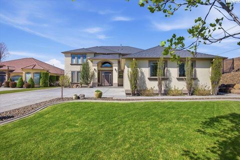 Photo of 4712 Shoreline Ct, Pasco, WA 99301 (MLS # 292055)