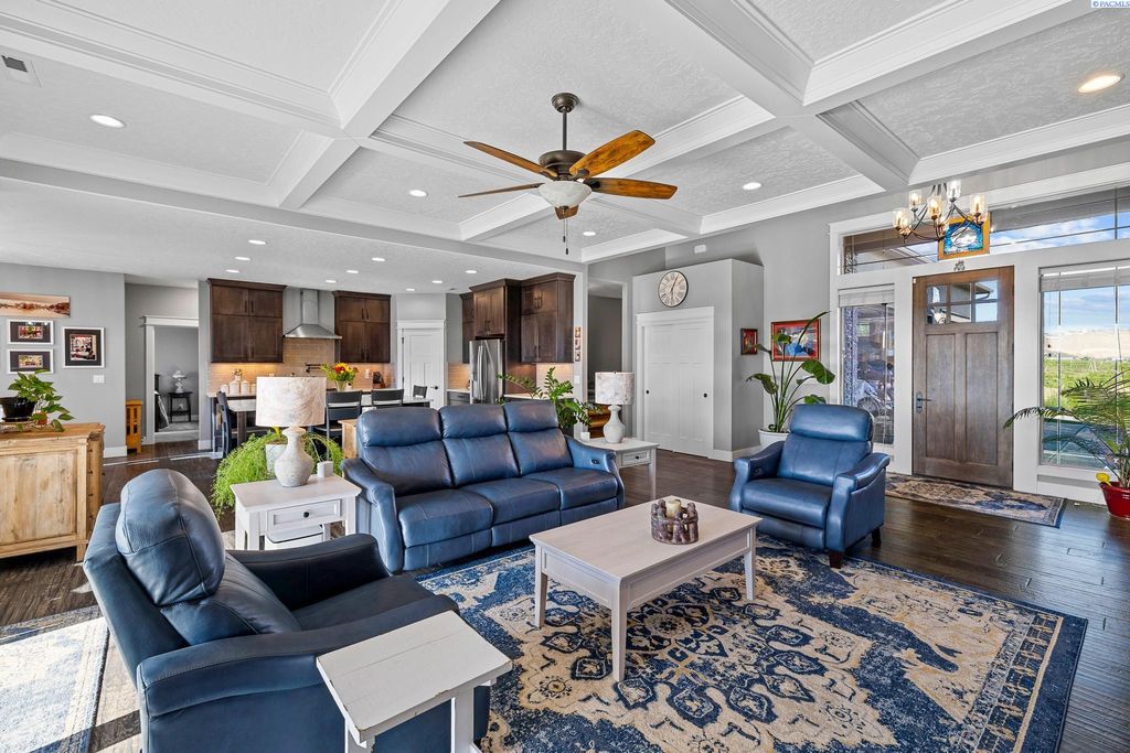 Photo of 3006 N Bermuda Rd, Kennewick, WA 99338 (MLS # 290743)