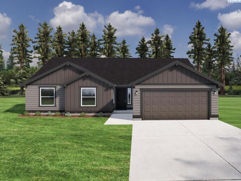 Photo of 114 Blantons Loop, Grandview, WA 98930 (MLS # 291323)