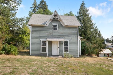 Photo of 309 W Jackson St, Oakesdale, WA 99158 (MLS # 287803)
