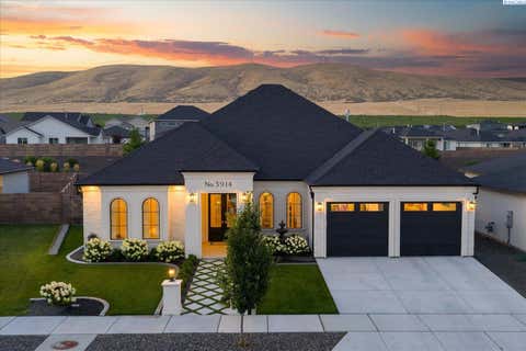 Photo of 3914 Barbera St, Richland, WA 99352 (MLS # 294707)