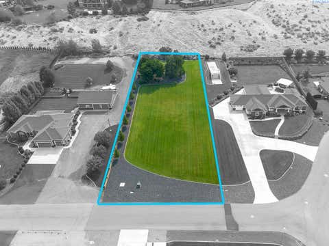 Photo of 7131 Sandy Ridge Road, Pasco, WA 99301 (MLS # 294952)