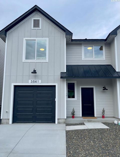 Photo of 3541 W 6th Place, Kennewick, WA 99336 (MLS # 284330)
