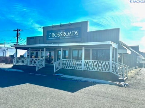 Photo of 4415 W Clearwater Ave #7B-7C, Kennewick, WA 99336 (MLS # 293763)