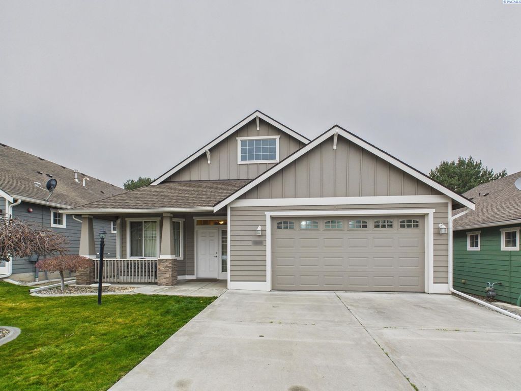 Photo of 7810 W 21st Ave, Kennewick, WA 99338 (MLS # 289855)
