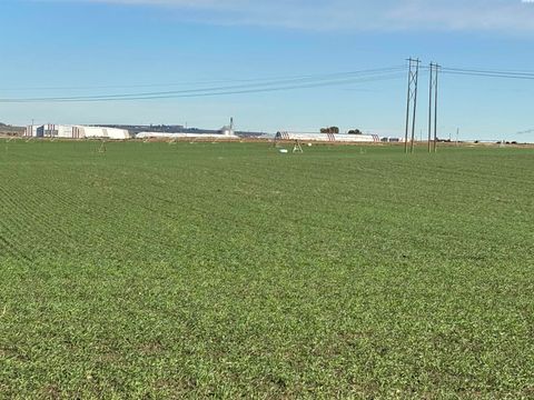 Photo of NKA Vineyard Drive (Parcel C), Pasco, WA 99301 (MLS # 288488) Photo of NKA Vineyard Drive (Parcel C), Pasco, WA 99301 (MLS # 288488)