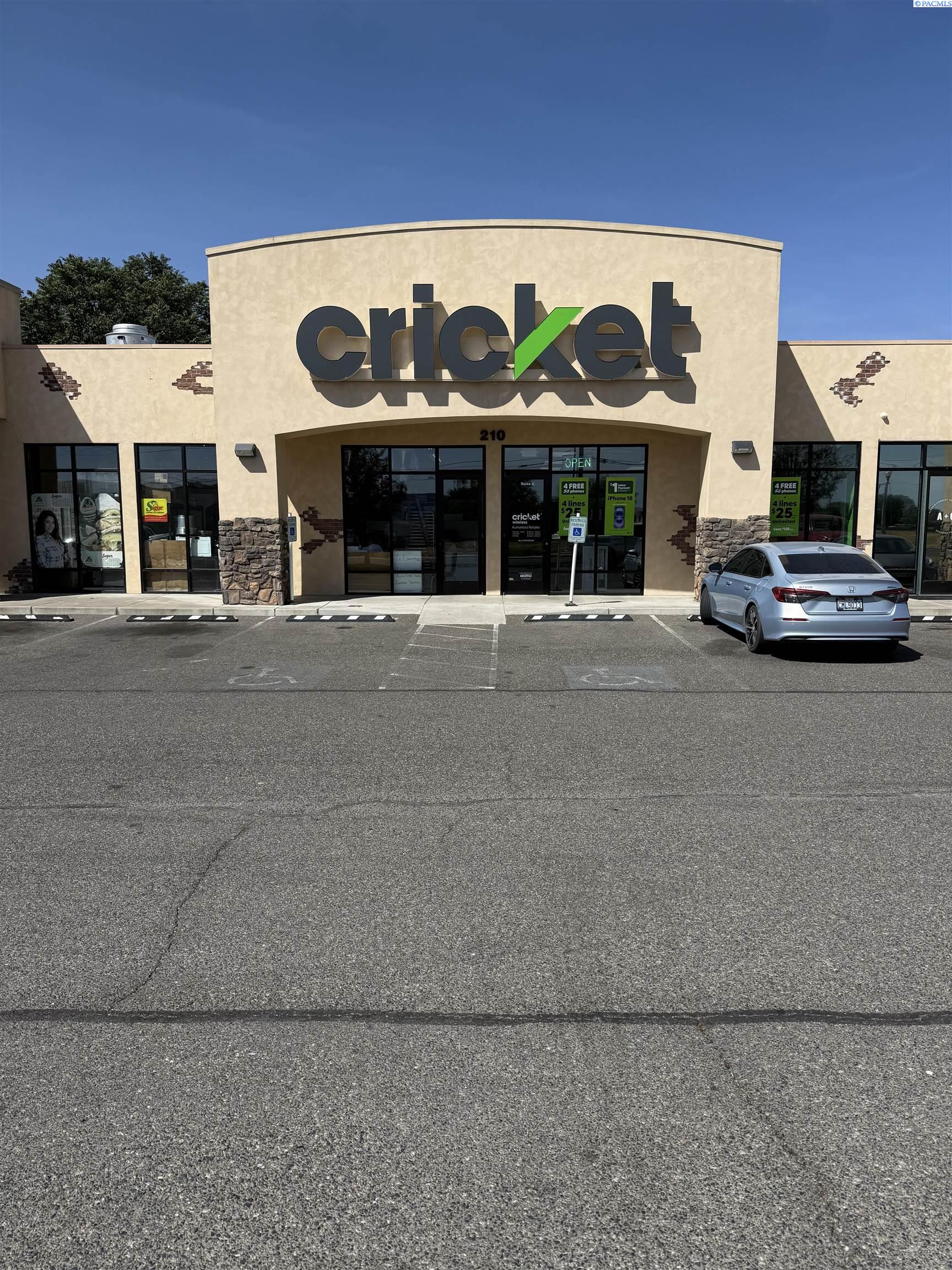 Photo 1 of 14 — 210 Chardonnay Avenue, Prosser, WA 99350