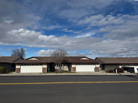 Photo of 931 Stewart Avenue #A, Airway Heights, ID 83501 (MLS # 293019)