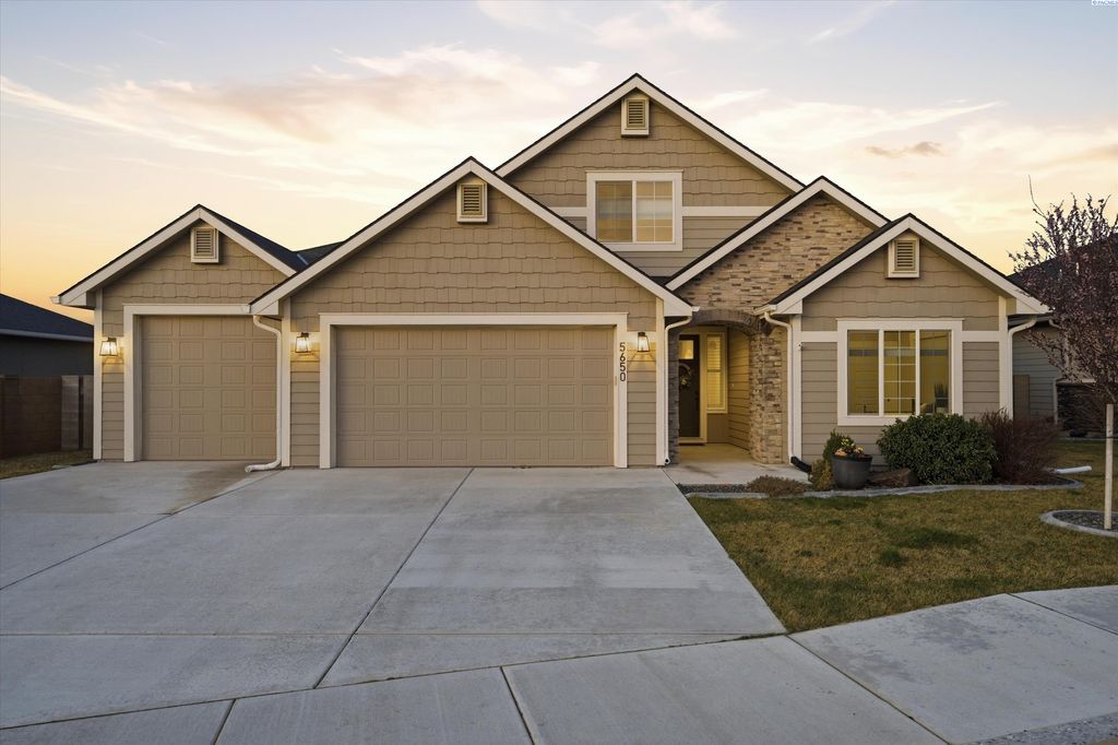 Photo of 5650 W 40th Avenue, Kennewick, WA 99338 (MLS # 291401)