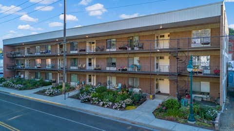 Photo of 203 N Mill St #304, Colfax, WA 99111 (MLS # 294704)