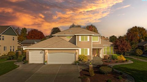 Photo of 10215 W Court St, Pasco, WA 99301 (MLS # 292482)