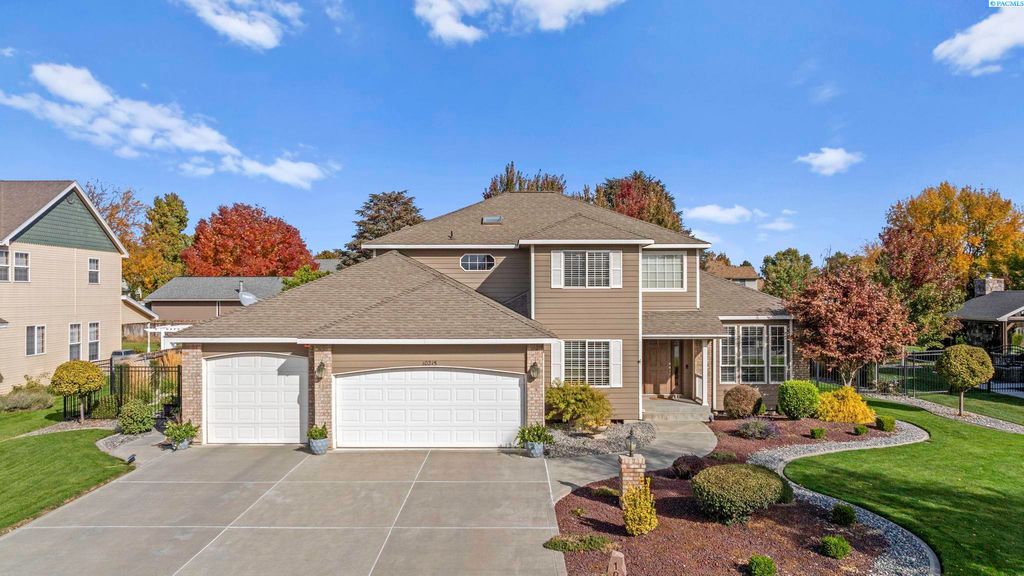 Photo of 10215 W Court St, Pasco, WA 99301 (MLS # 292482)