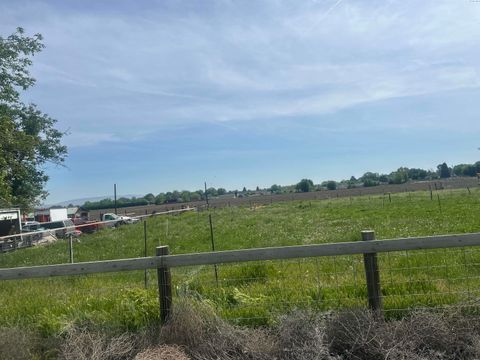 Photo of NKA 2nd Ave, Granger, WA 98932 (MLS # 292651)