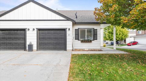 Photo of 511 S Florida St, Kennewick, WA 99336 (MLS # 288441)