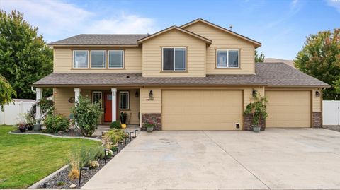 Photo of 5507 Monica St, West Richland, WA 99353 (MLS # 287867)