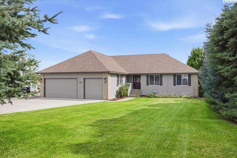 Photo of 4101 Northlake Dr, West Richland, WA 99353 (MLS # 294449)