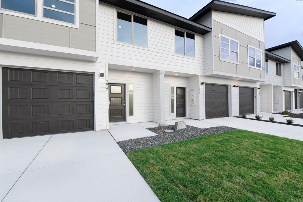 Photo of 4617 Road 114, Pasco, WA 99301 (MLS # 292688)