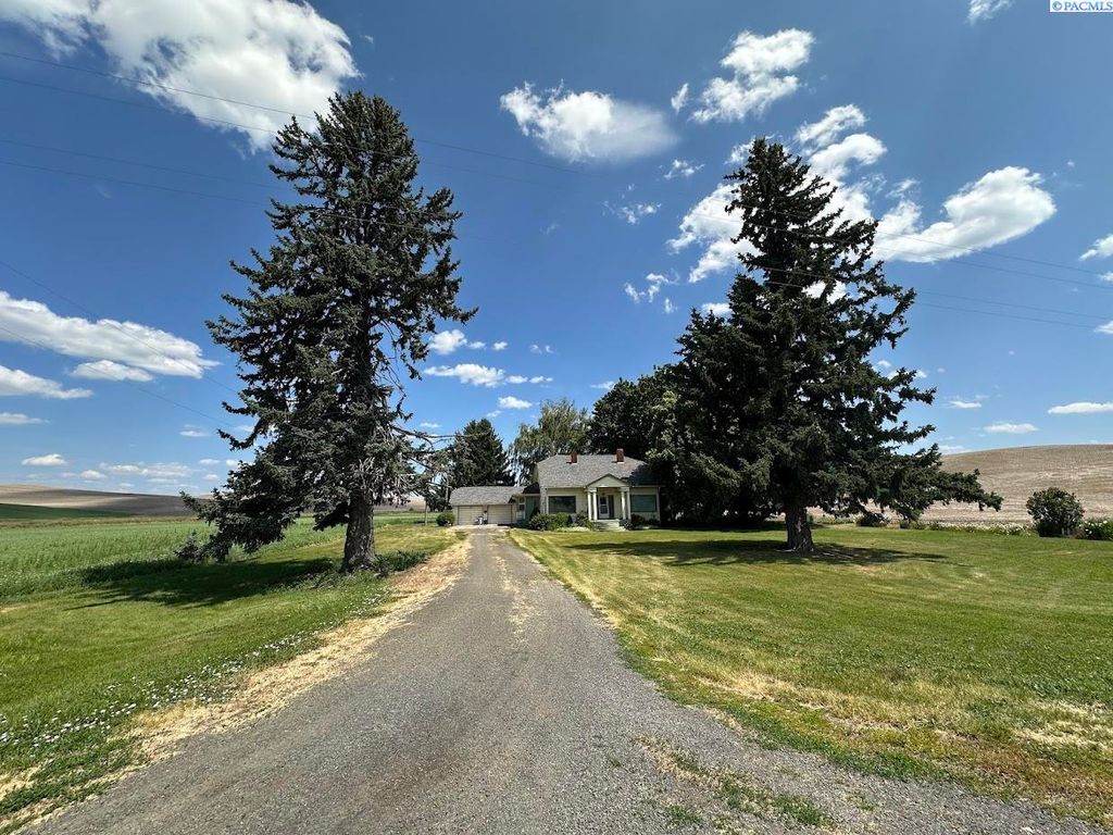 Photo of 1732 Klaveano Rd, Thornton, WA 99176 (MLS # 285442)