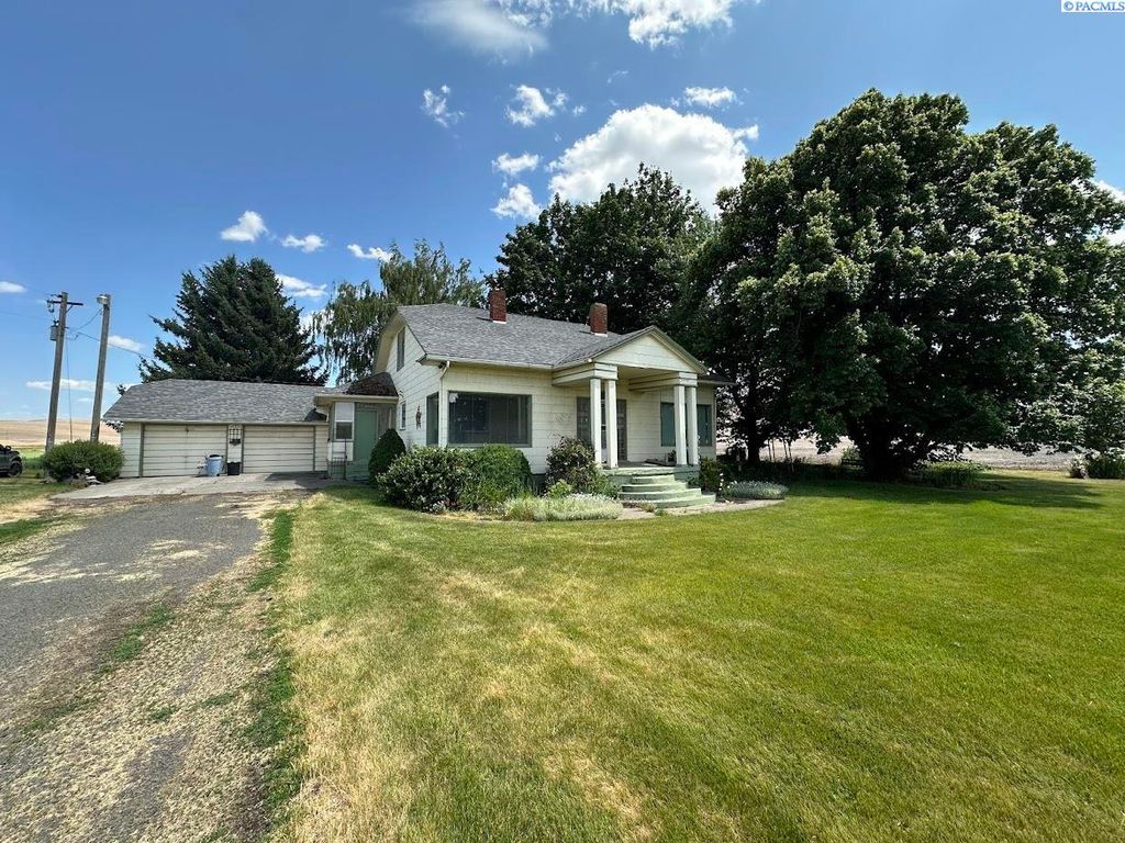 Photo of 1732 Klaveano Rd, Thornton, WA 99176 (MLS # 285442)