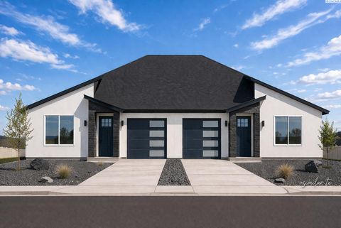 Photo of 1142 Fairhaven Loop #26, Richland, WA 99352 (MLS # 291968)