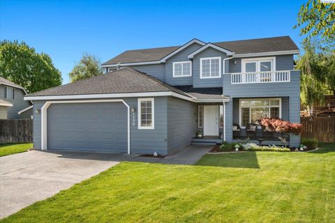 Photo of 1170 Viewmont Ct, Richland, WA 99352 (MLS # 292261)