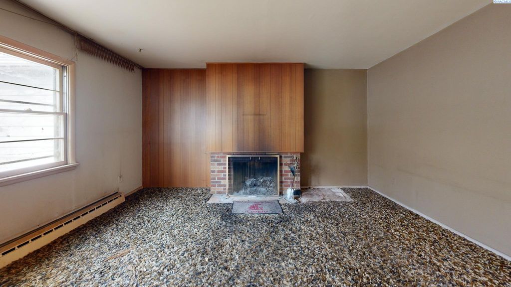 Photo of 1040 NE Lake St, Pullman, WA 99163 (MLS # 291837)