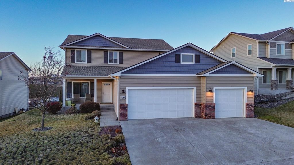 Photo of 1420 SW Panorama Dr, Pullman, WA 99163 (MLS # 289689)