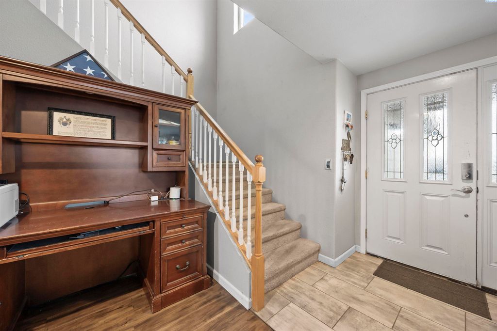 Photo of 4402 Moline Lane, Pasco, WA 99301 (MLS # 290341)