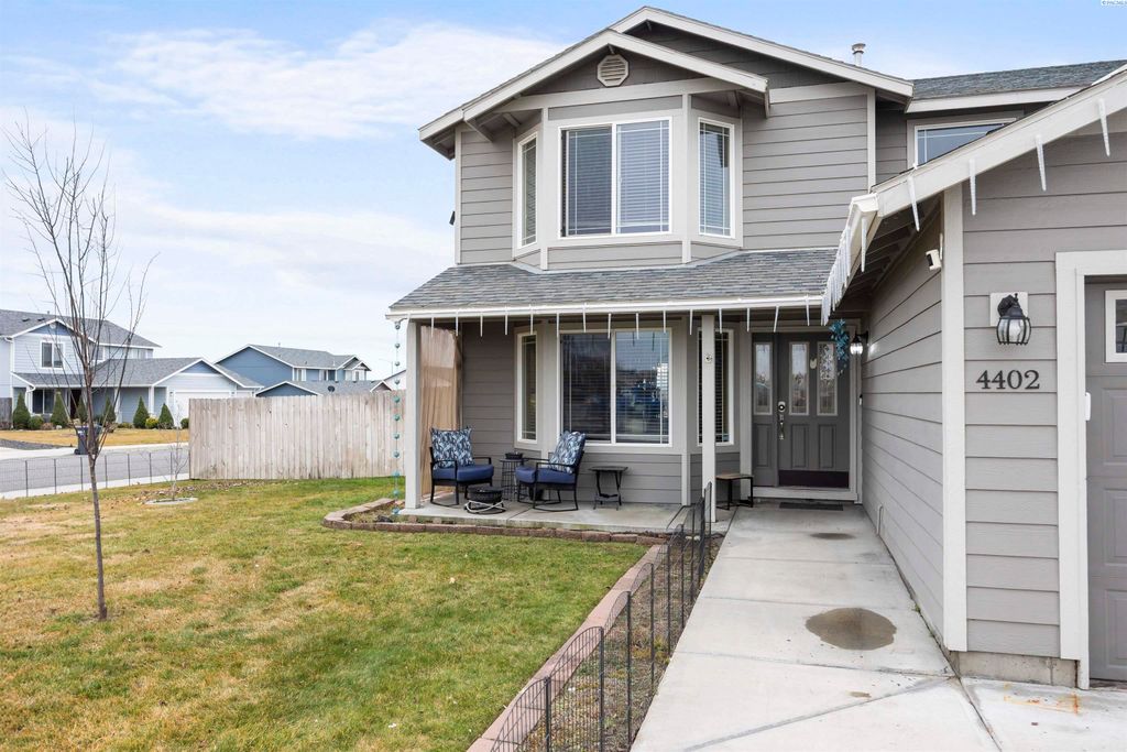 Photo of 4402 Moline Lane, Pasco, WA 99301 (MLS # 290341)
