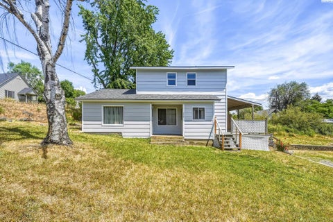 Photo of 220 N Bridge St, Palouse, WA 99161 (MLS # 294285)