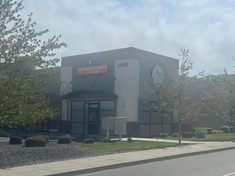 Photo of 2909 S Quillan St #104, Kennewick, WA 99337 (MLS # 292344)