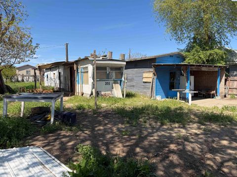 Photo of 205 S Oak Ave, Warden, WA 98857 (MLS # 293093)