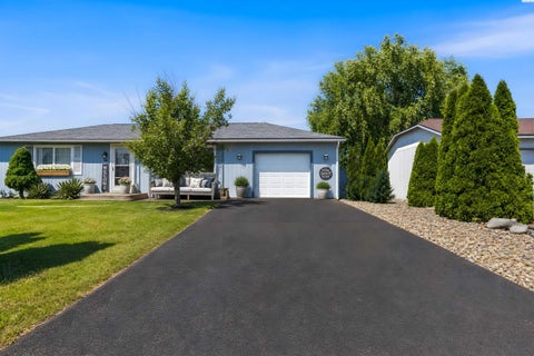 Photo of 1005 Merlot St, Granger, WA 98932 (MLS # 294871)