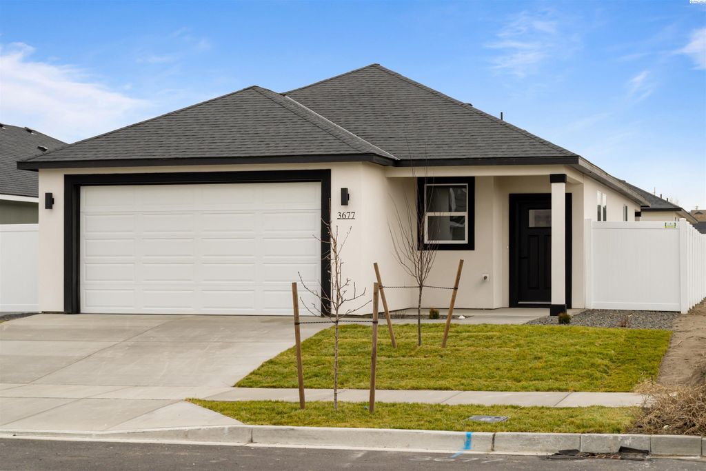 Photo of 3654 Nuthatch St. Lot 209, Richland, WA 99352 (MLS # 292719)