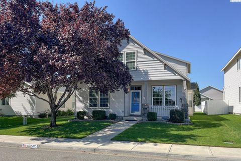 Photo of 4612 Belgian Lane, Pasco, WA 99301 (MLS # 287564)