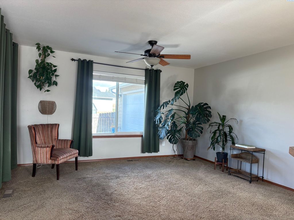 Photo of 606 Harvest Loop, Palouse, WA 99161 (MLS # 288494)