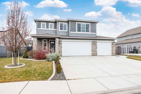 Photo of 9813 Coho Ct, Pasco, WA 99301 (MLS # 290028)
