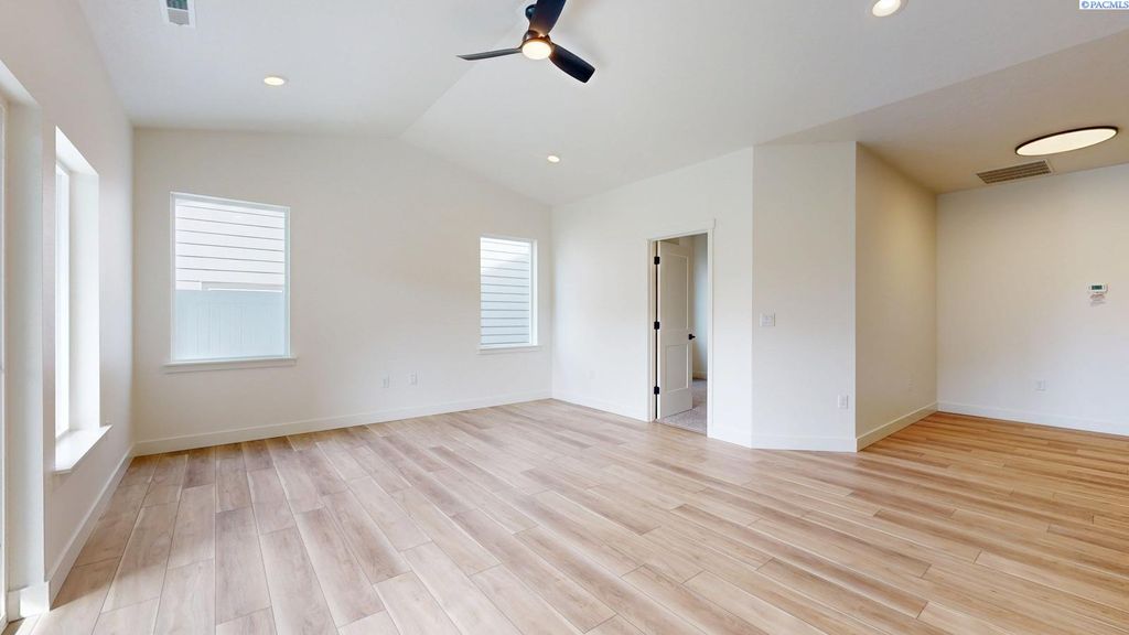 Photo of 4561 Grove Court, West Richland, WA 99353 (MLS # 291996)