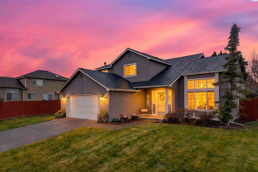 Photo of 3318 S Conway Dr, Kennewick, WA 99337 (MLS # 290158)