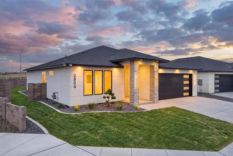 Photo of 2904 Meadowlark Ave, Richland, WA 99352 (MLS # 294908)