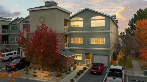 Photo of 386 Columbia Point Drive #204, Richland, WA 99352 (MLS # 289453)
