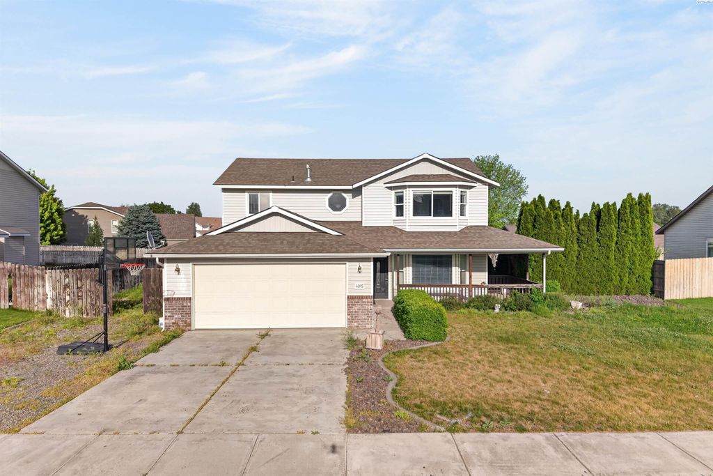 Photo of 4015 Hayden Lane, Pasco, WA 99301 (MLS # 292833)