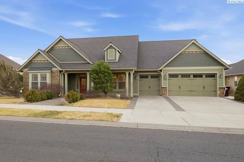 Photo of 1735 SW Casey Ct, Pullman, WA 99163 (MLS # 290402)