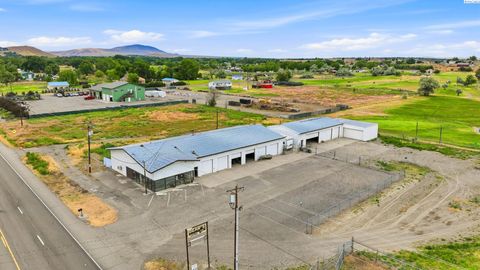 Photo of 2676 Van Giesen Street, Richland, WA 99354 (MLS # 293402)