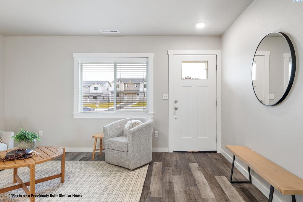 Photo of 442 N 5th St, Connell, WA 99326 (MLS # 288563)