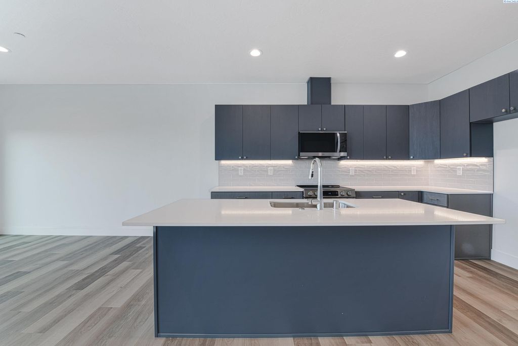 Photo of 4537 Road 114, Pasco, WA 99301 (MLS # 292993)