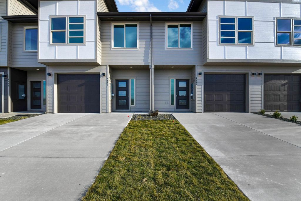 Photo of 4537 Road 114, Pasco, WA 99301 (MLS # 292993)
