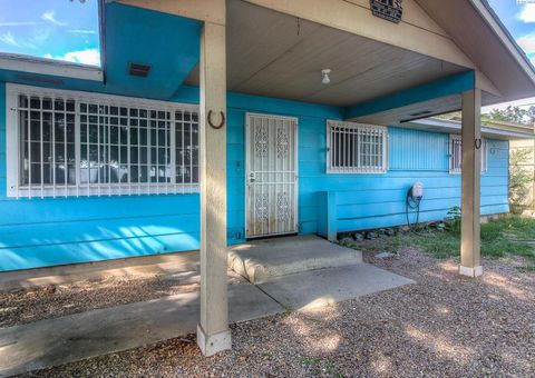 Photo of 3 W 4th Avenue, Toppenish, WA 98948 (MLS # 293204)