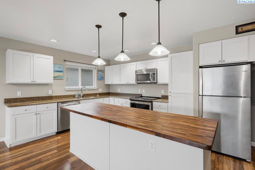 Photo of 513 Harvest Loop, Palouse, WA 99161 (MLS # 290540)